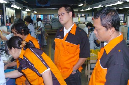 2579DSC 0449 copy-web